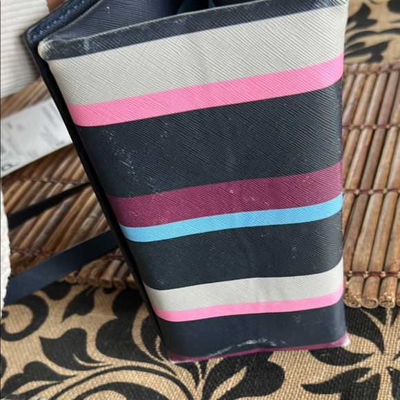 Zara Black and Pink Satchel with Structured Design - Picture 8 of 10